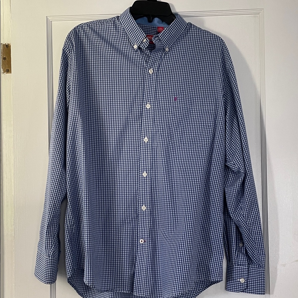 Izod Navy and White Gingham Button Down Shirt